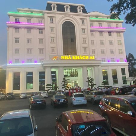 Khach San A1 Lang Son Hotel Kültér fotó