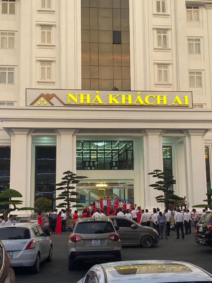 Khach San A1 Lang Son Hotel Kültér fotó